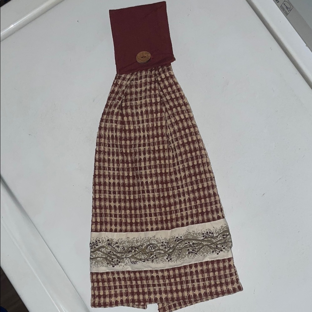 Country House Collection Burgundy Checkered Towel